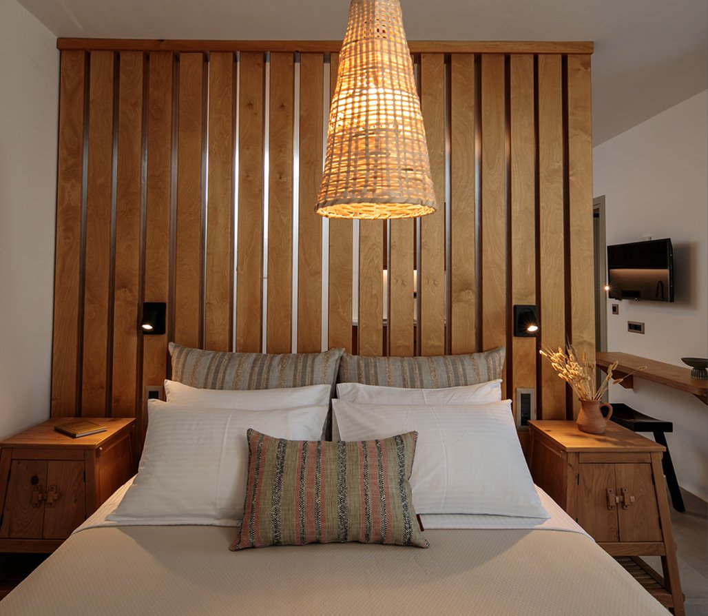 MAKAVA SUITES - Suite with outdoor Hot Tub 1 - PHOTO 3