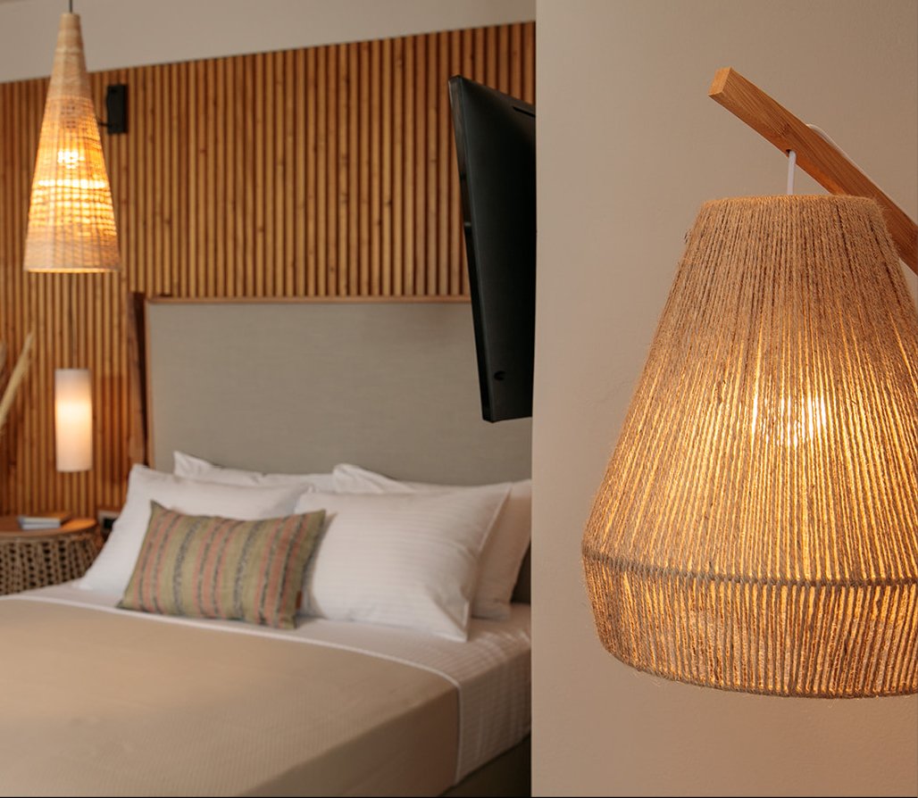 MAKAVA SUITES - Suite with outdoor Hot Tub 2 - PHOTO 1